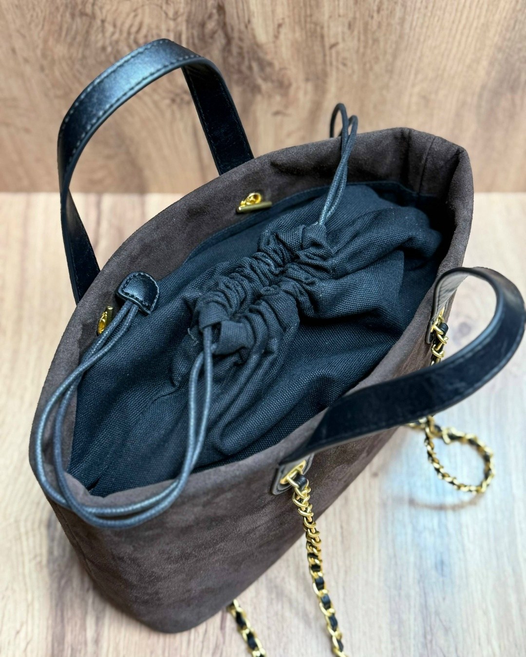 сумки шанель,женская сумка chanel,сумка chanel,сумка тоут шанель,сумка шоппер шанель