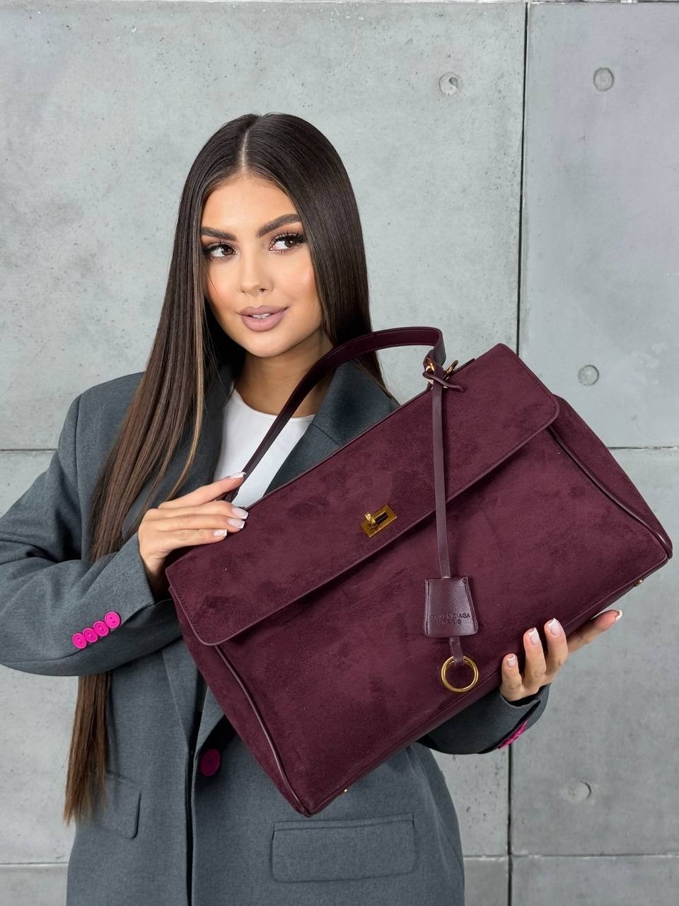 замшевая сумка,сумка женская из натуральной замши,замшевые сумки кочинелли,женская коричневая замшевая сумка,замшевые женские сумки