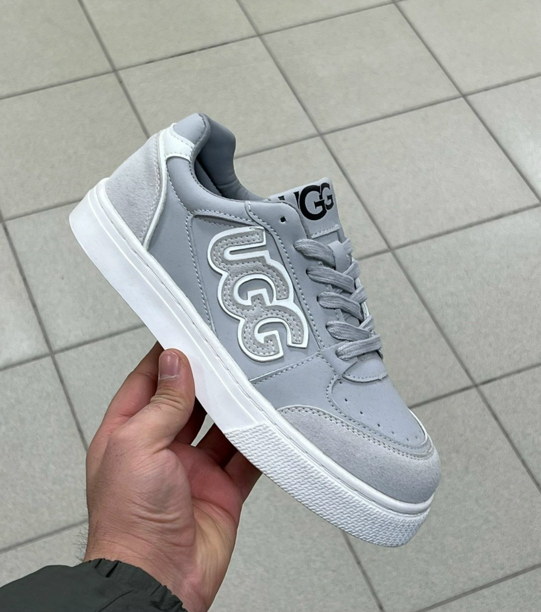 ,кроссовки женские,кроссовки большие,низкие кроссовки,стильные кроссовки