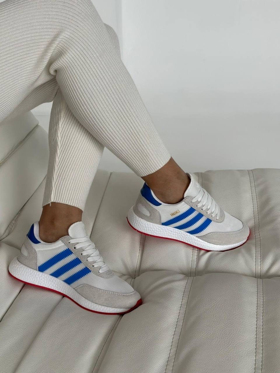 женские кроссовки adidas,кроссовки адидас женские,кроссовки адидас,кроссовки adidas,кроссовки адидас иники