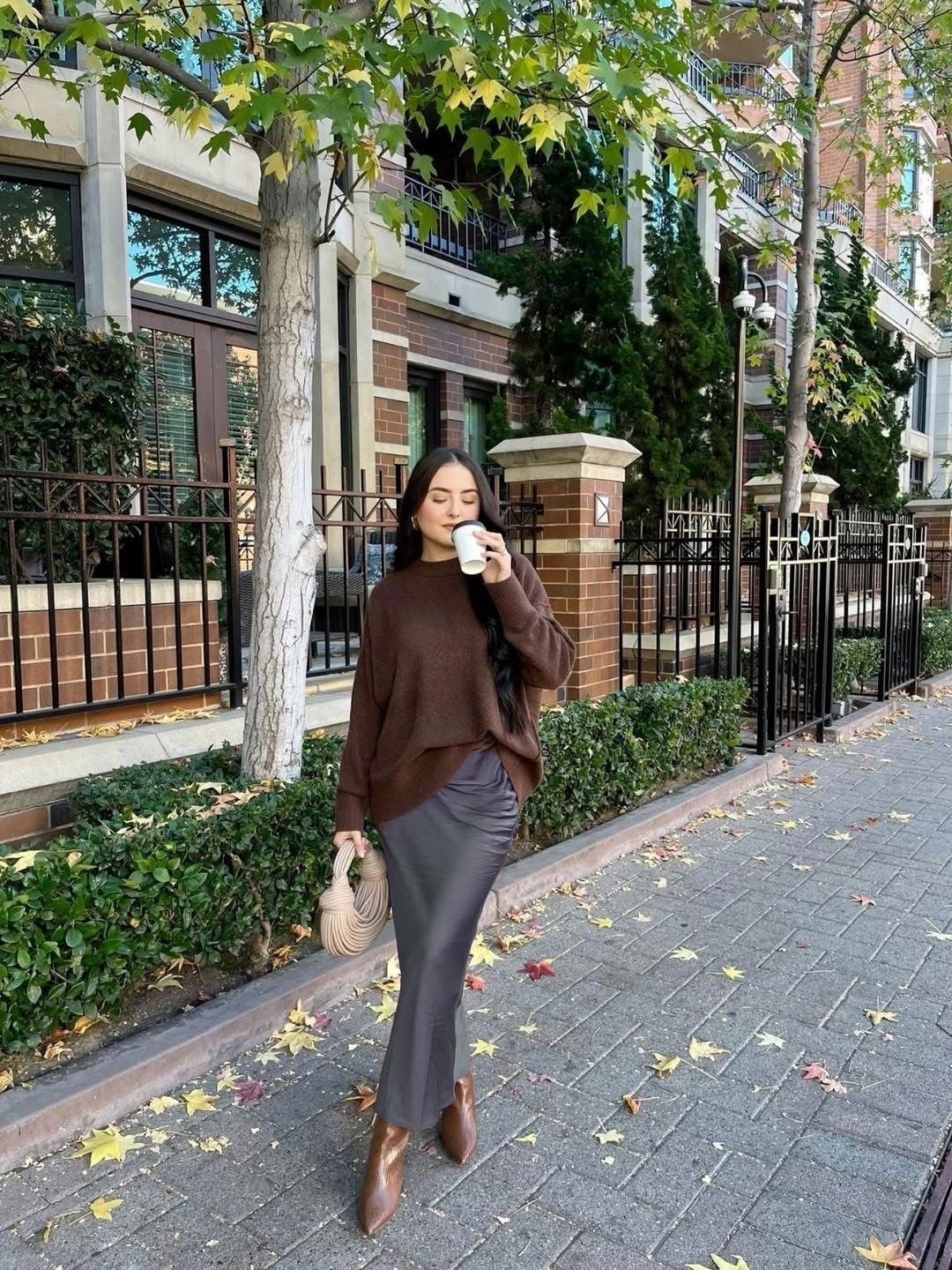 платье для выпускного вечера,вечернее платье,бордовое вечернее платье,бордовое платье,модное вечернее платье