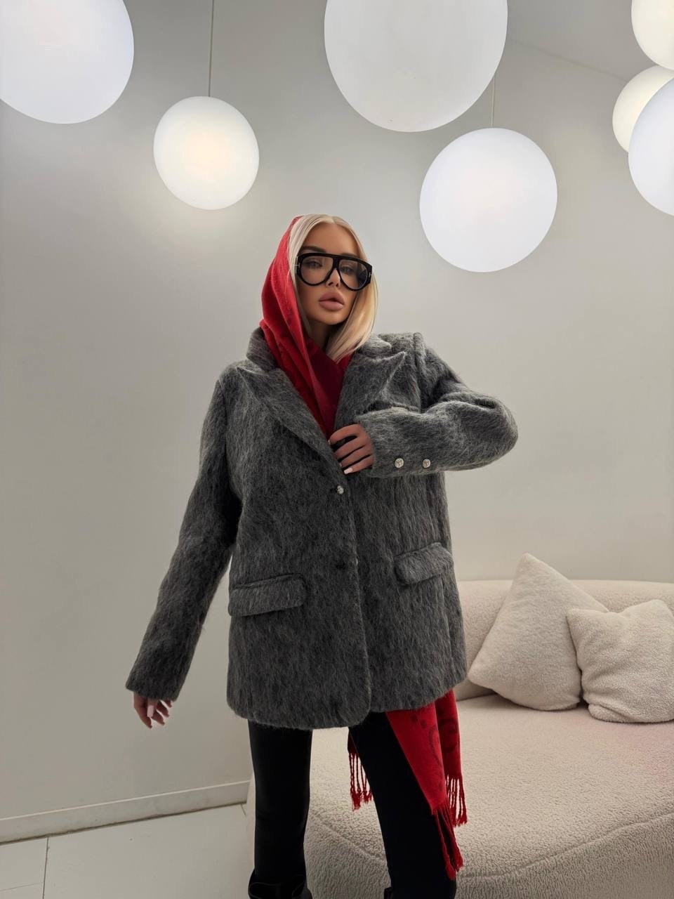 модное пальто,серое пальто,женское шерстяное пальто,шерстяное пальто,полупальто