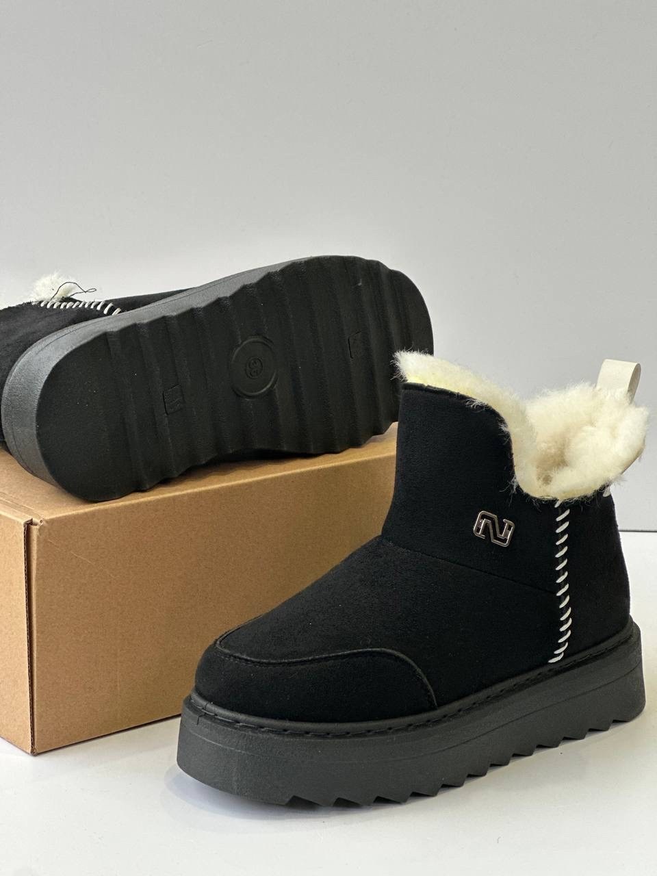 ,женские угги,угги зимние короткие с мехом на толстой подошве,ботинки женские зимние угги,зимняя  женская