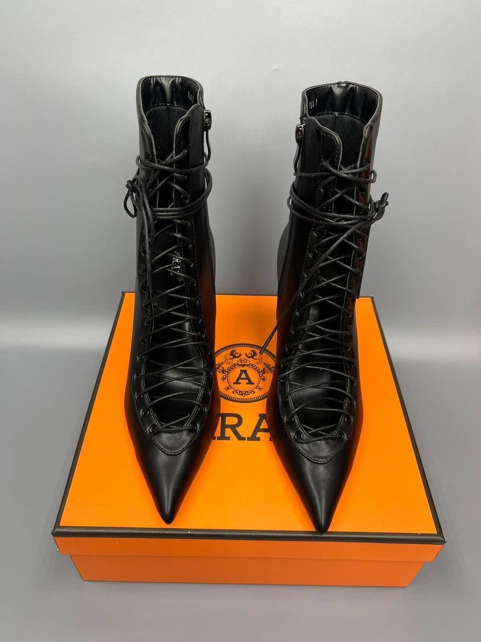 модные ботильоны,женские ботильоны,высокие ботинки zara на шнуровке женские,,ботильоны на каблуке