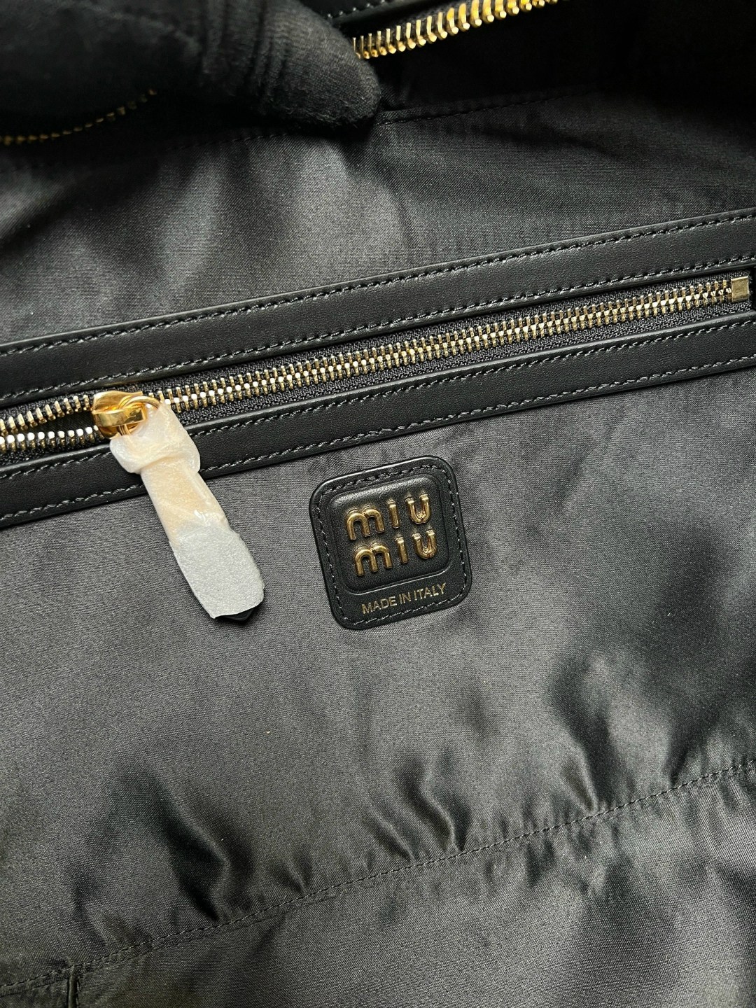 сумка,сумка женская,сумка miu miu,кожаная сумка,модная сумка