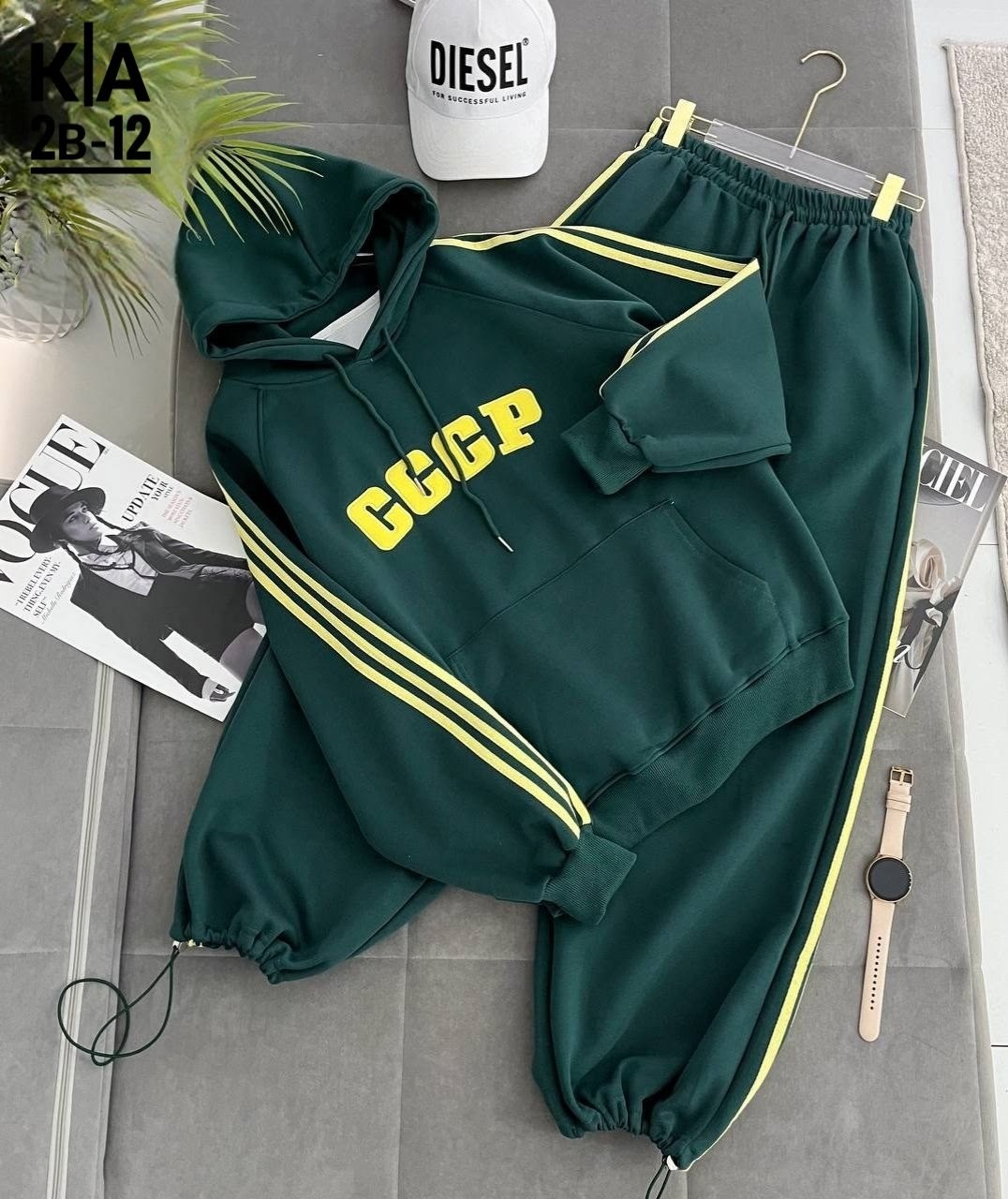 костюм женский,спортивный костюм женский,костюм женские спортивные костюмы,женский красный костюм loro piana,красный спортивный костюм женский