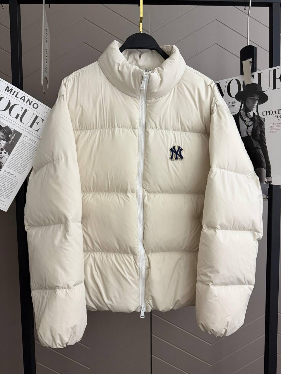 короткий пуховик,куртка зимняя женская,куртка,пуховик essentials,бежевый пуховик