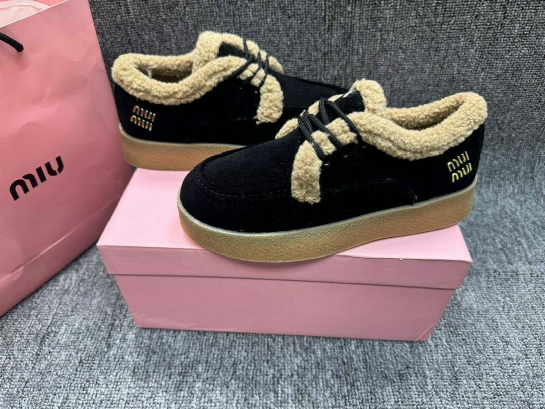 ,женские ботинки miu miu delave на меху,женская ,угги замш,женские зимние замшевые ботинки miu miu с мехом коричневые