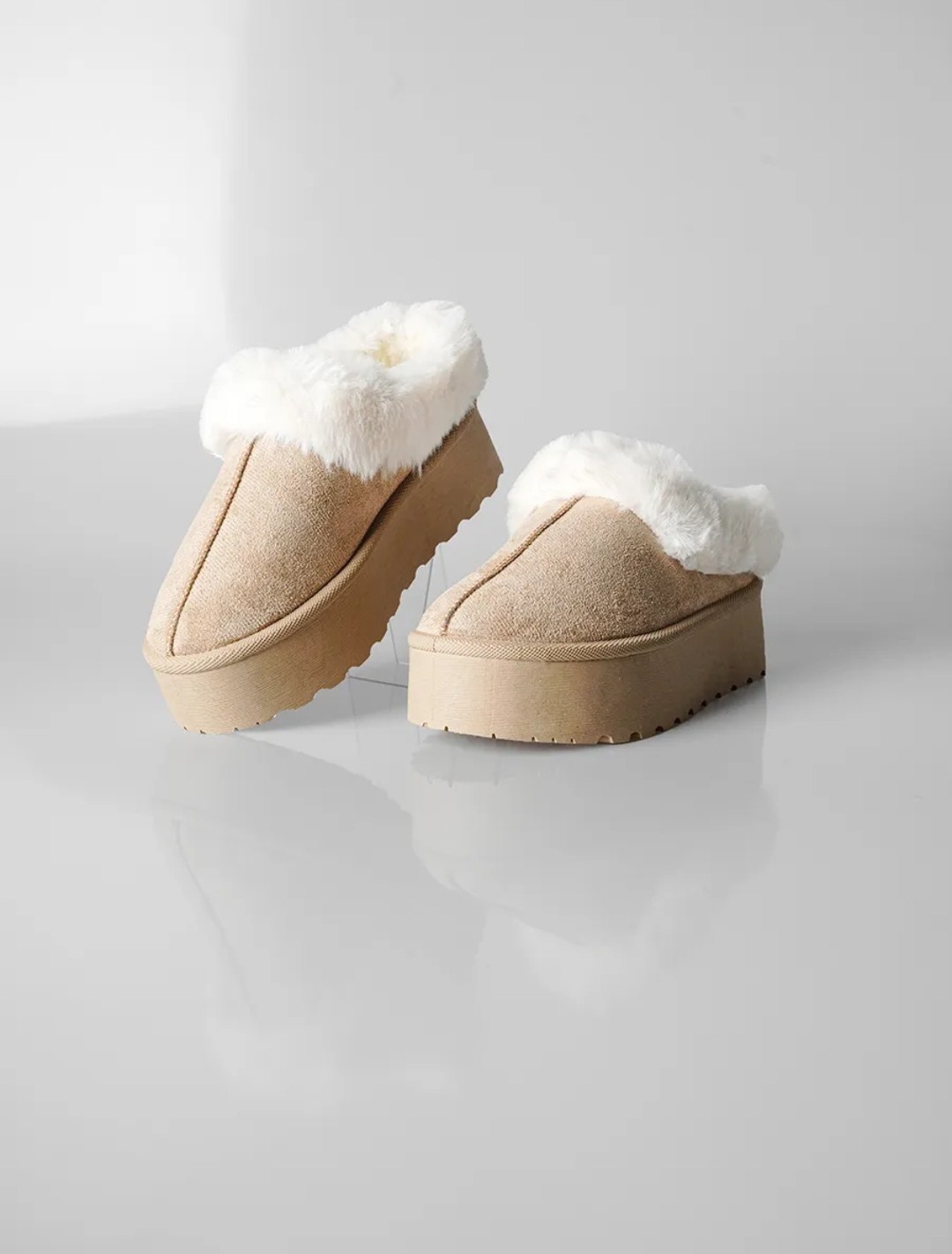 ,угги на платформе,ugg classic ultra mini замшевые ботинки на платформе черный,женская ,угги женские