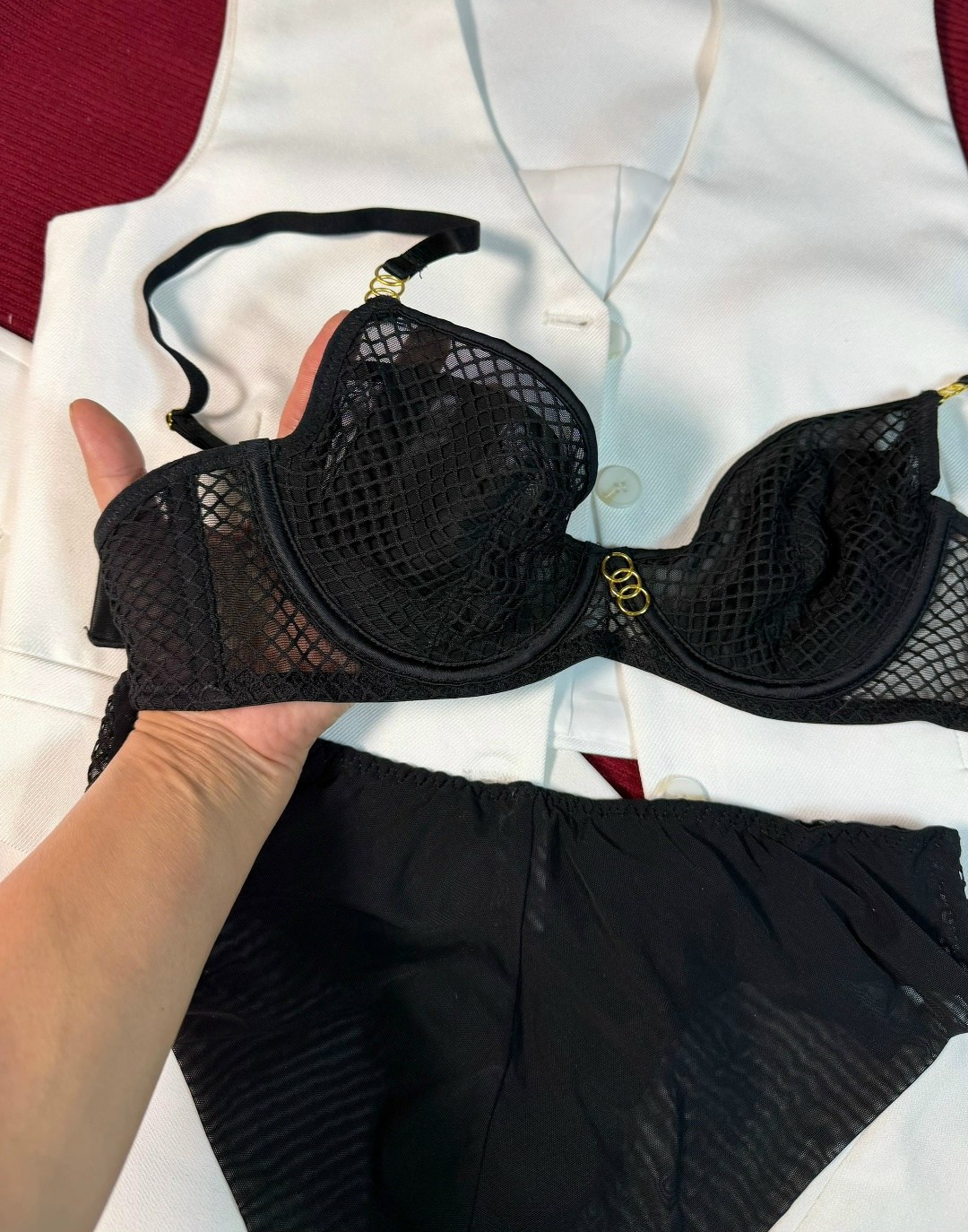 комплекты нижнего белья,комплекты женского нижнего белья,женские комплекты белья,комплект нижнего белья для жeнщин,комплекты белье