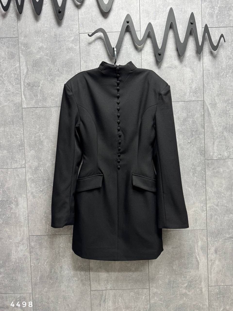 платье-пиджак,белый пиджак платье,элегантный наряд,стильный наряд,пиджак белый приталенный удлиненный leroy style