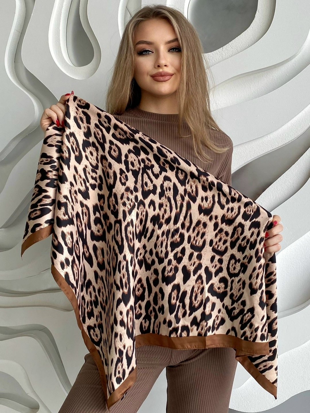 женские платки шелковый,стильные платки,брендовый платок,платок шелк леопардовый,женские платки