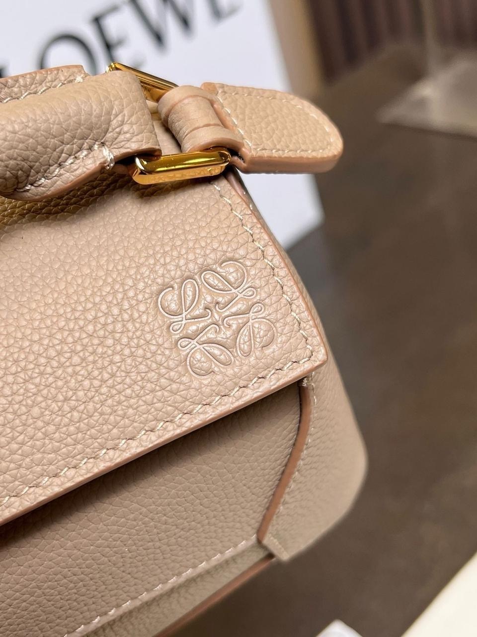 женская сумка,сумка loewe,сумка,бежевая сумка,кожаная сумка