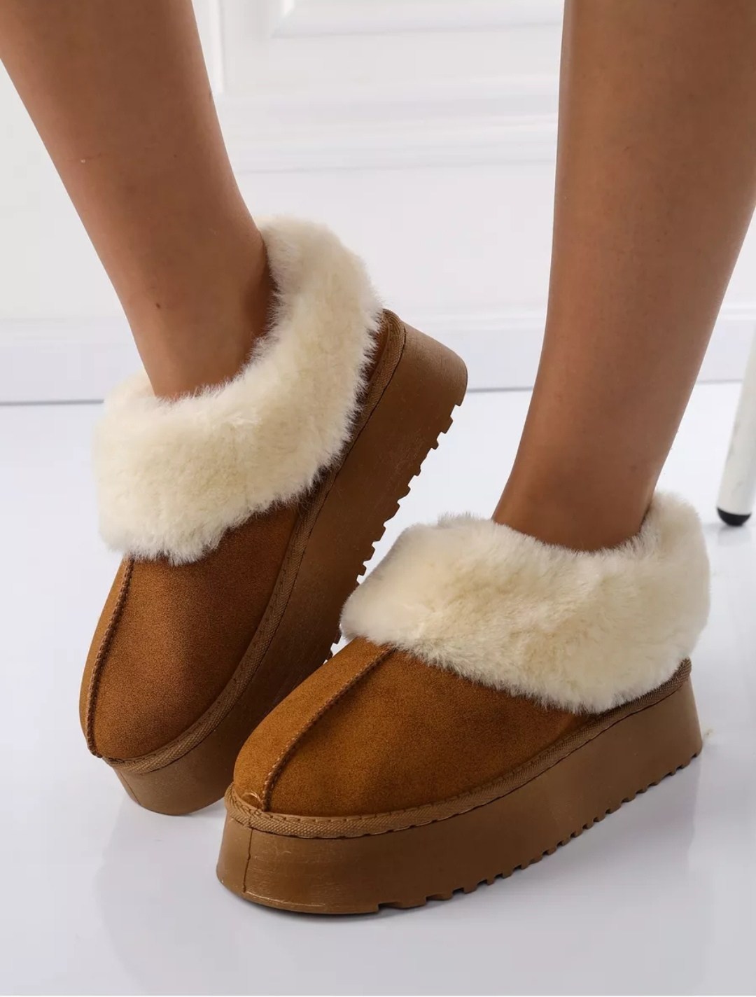 ,угги на платформе,ugg classic ultra mini замшевые ботинки на платформе черный,женская ,угги женские