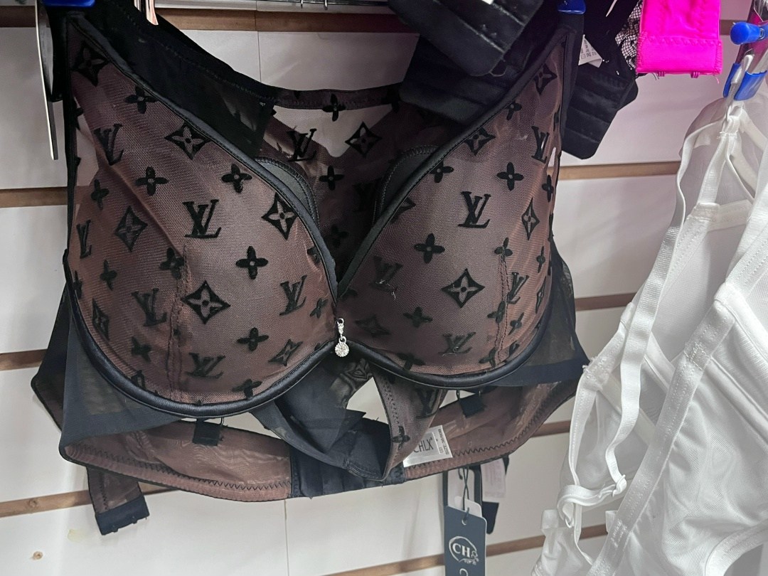 бюстгальтер,нижнее белье бюстгальтер,бюстгальтер женские,бюстгальтер комплект,женские белье