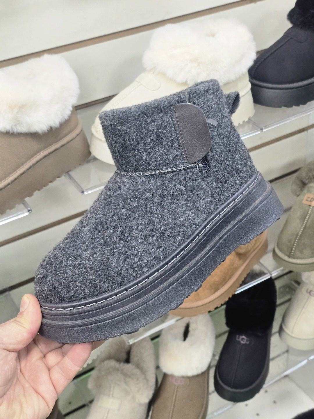 угги женские,,угги ugg зимние с мехом короткие на платформе,угги женские зимние,угги замш