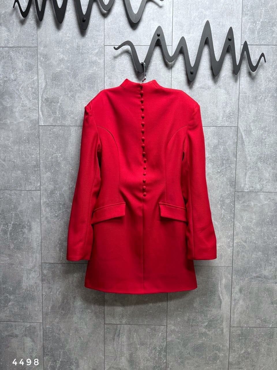 платье-пиджак,белый пиджак платье,элегантный наряд,стильный наряд,пиджак белый приталенный удлиненный leroy style