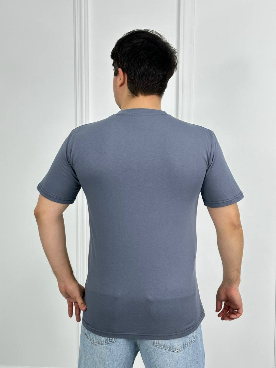 футболка мужская серая,футболка мужская однотонная,мужская футболка,футболки мужские больших размеров,универсальные футболки