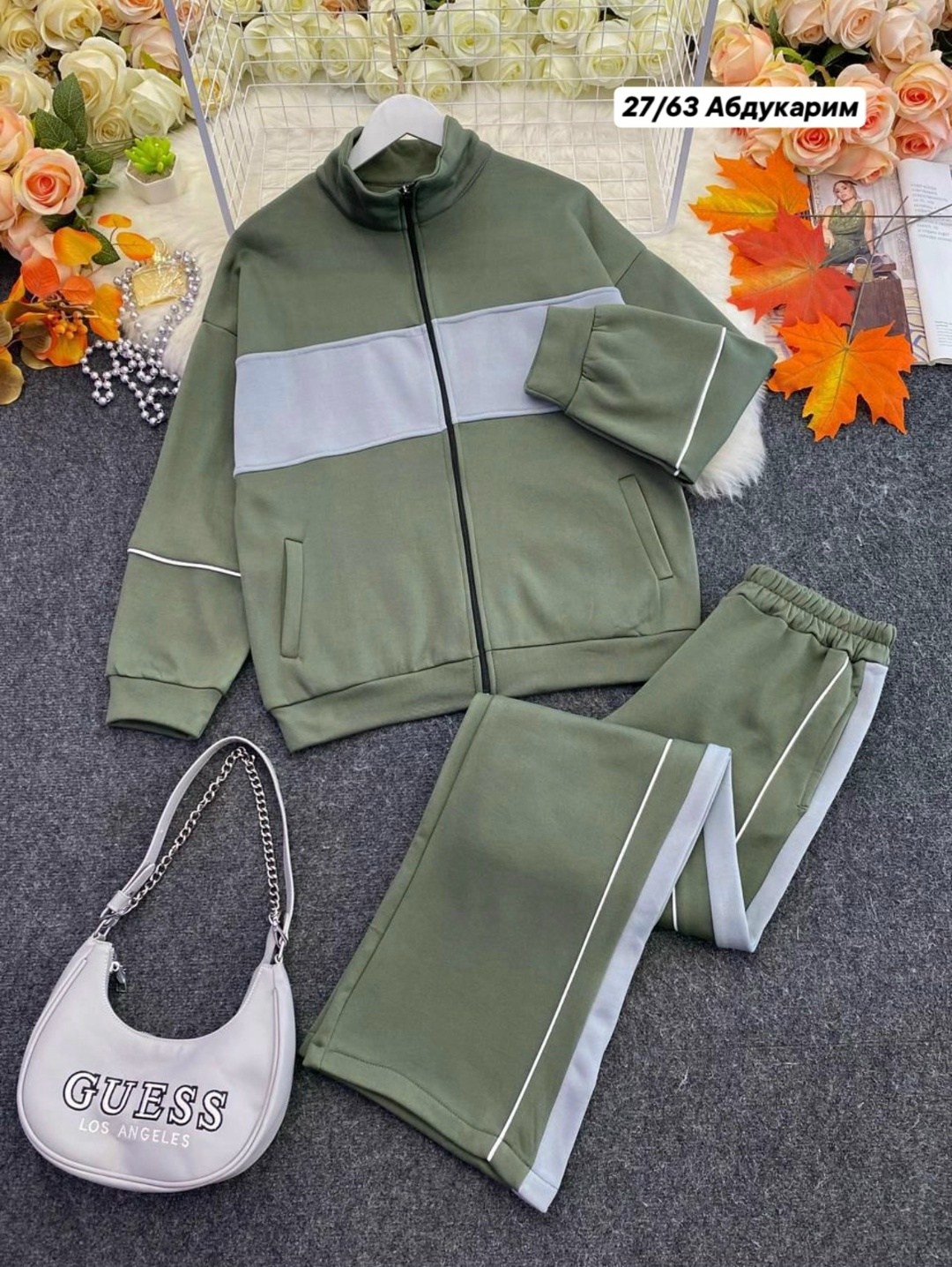 костюм на флисе,костюм женский,спортивный костюм,трикотажные костюмы,женский спортивный костюм