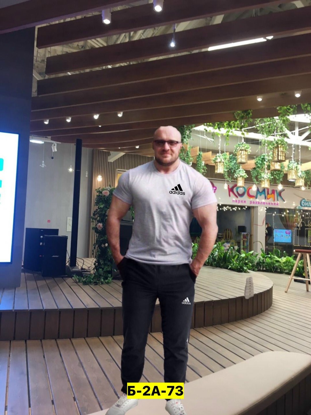 костюм спортивный мужской,костюм для мужчин,футболка мужская,костюм мужской,