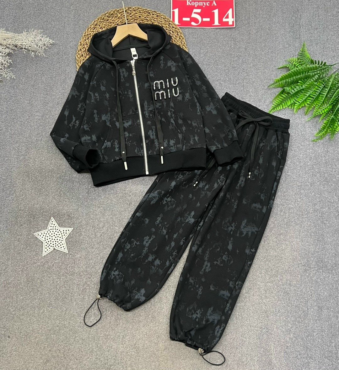 велюровый костюм,велюровый костюм для девочки,детский велюровый костюм,велюровый спортивная костюм,спортивные костюмы для девочек