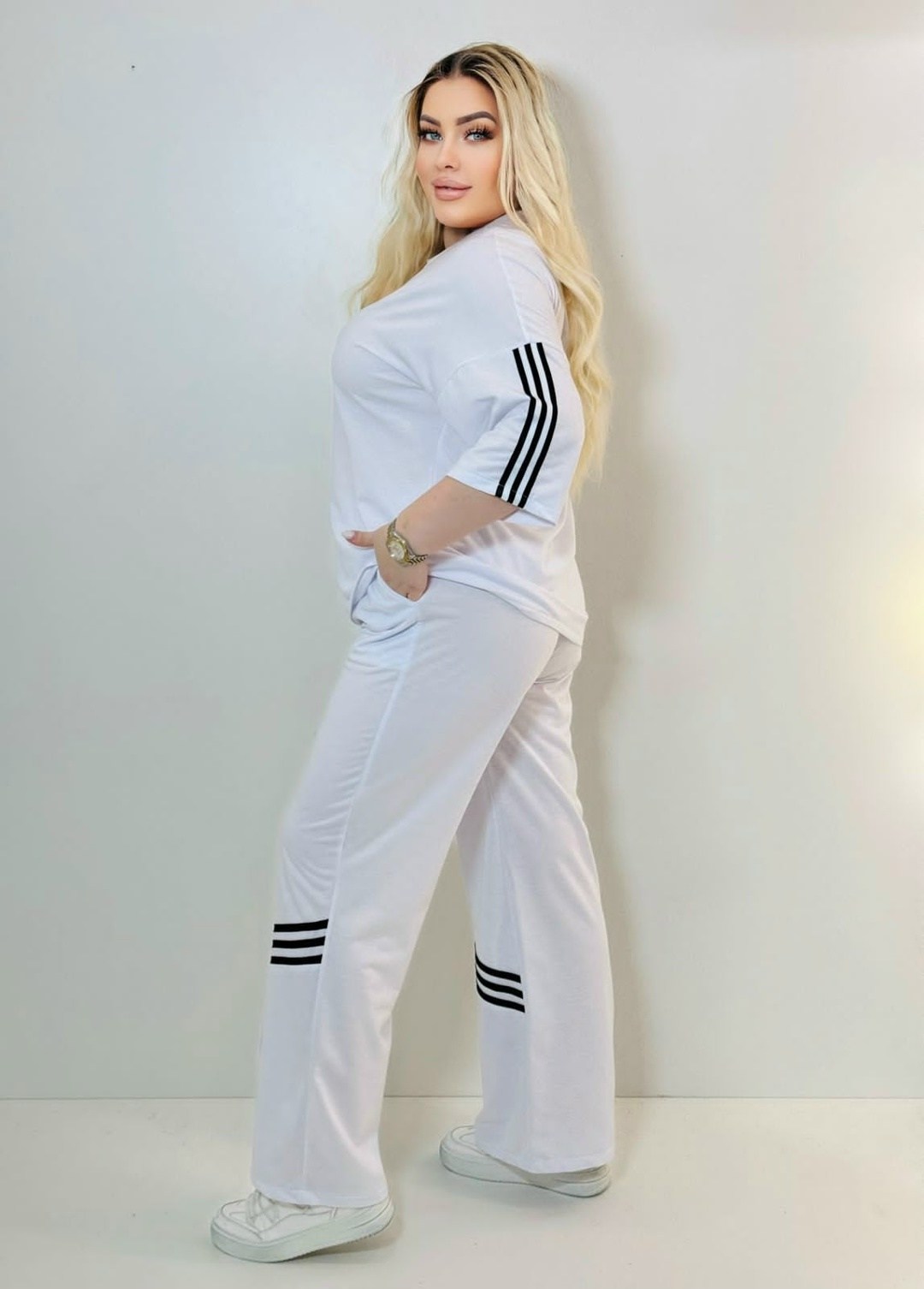 женские костюмы,костюм в стиле спорт шик,костюм двойка,модные костюмы,спортивные женские костюмы