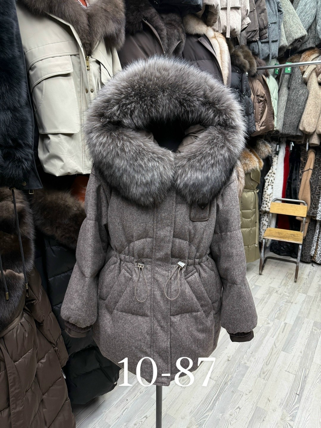 пуховик с натуральным мехом,пуховик с мехом,куртка пуховик мех песец с капюшоном,пуховик pang million 2025 с натуральным мехом,женские пуховики