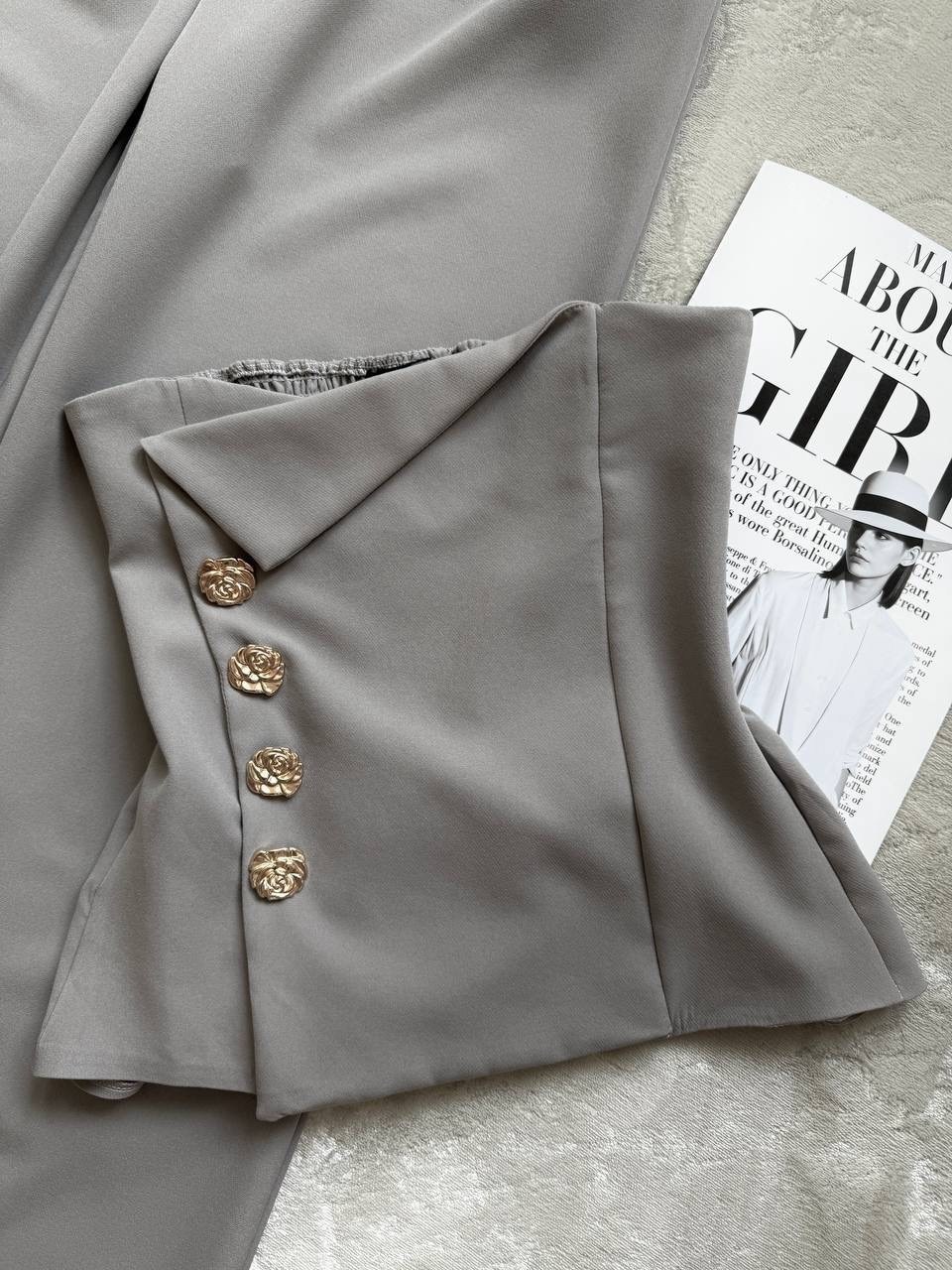 элегантный брючный костюм,брючный нарядный костюм,костюм с брюками,брючной костюм,льняной костюм с брюками