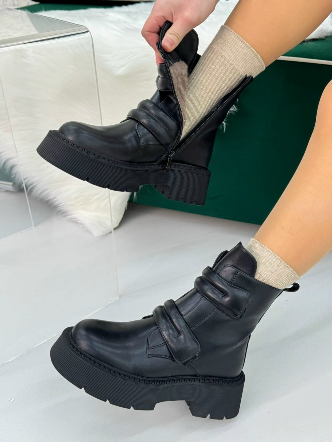 ,ботинки зимние на высокой подошве monte kriss,ботинки женские,женская ,демисезонные ботинки