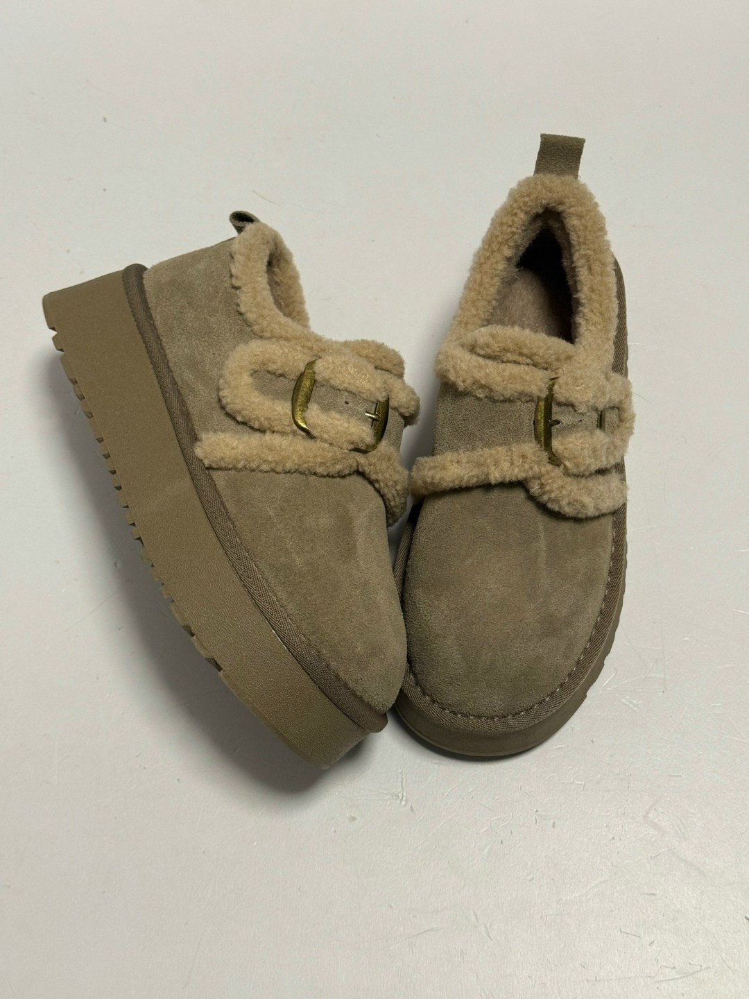 ,угги женские, женская,угги замш,угги женские короткие на платформе