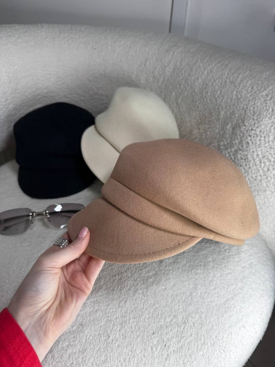 кепка шерстяная,женская кепка,кепка с козырьком,кепка стильная,классическая кепка