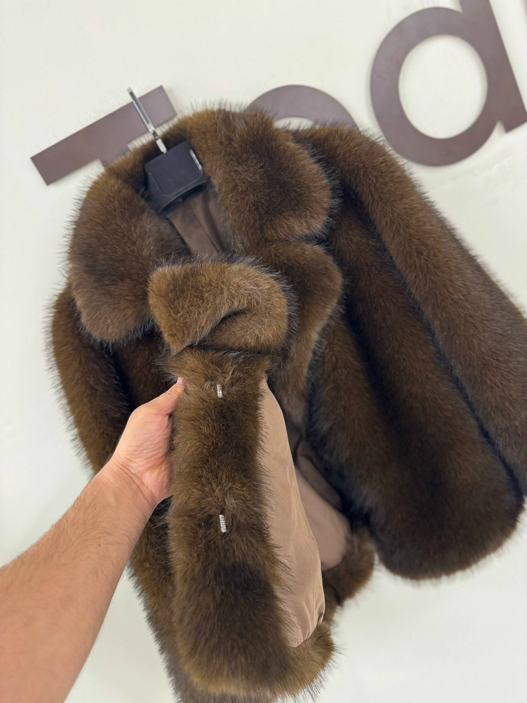 шуба,женские шубы,меховое пальто,женская шуба из искусственного меха норки,роскошная русская шуба с искусственным мехом соболя