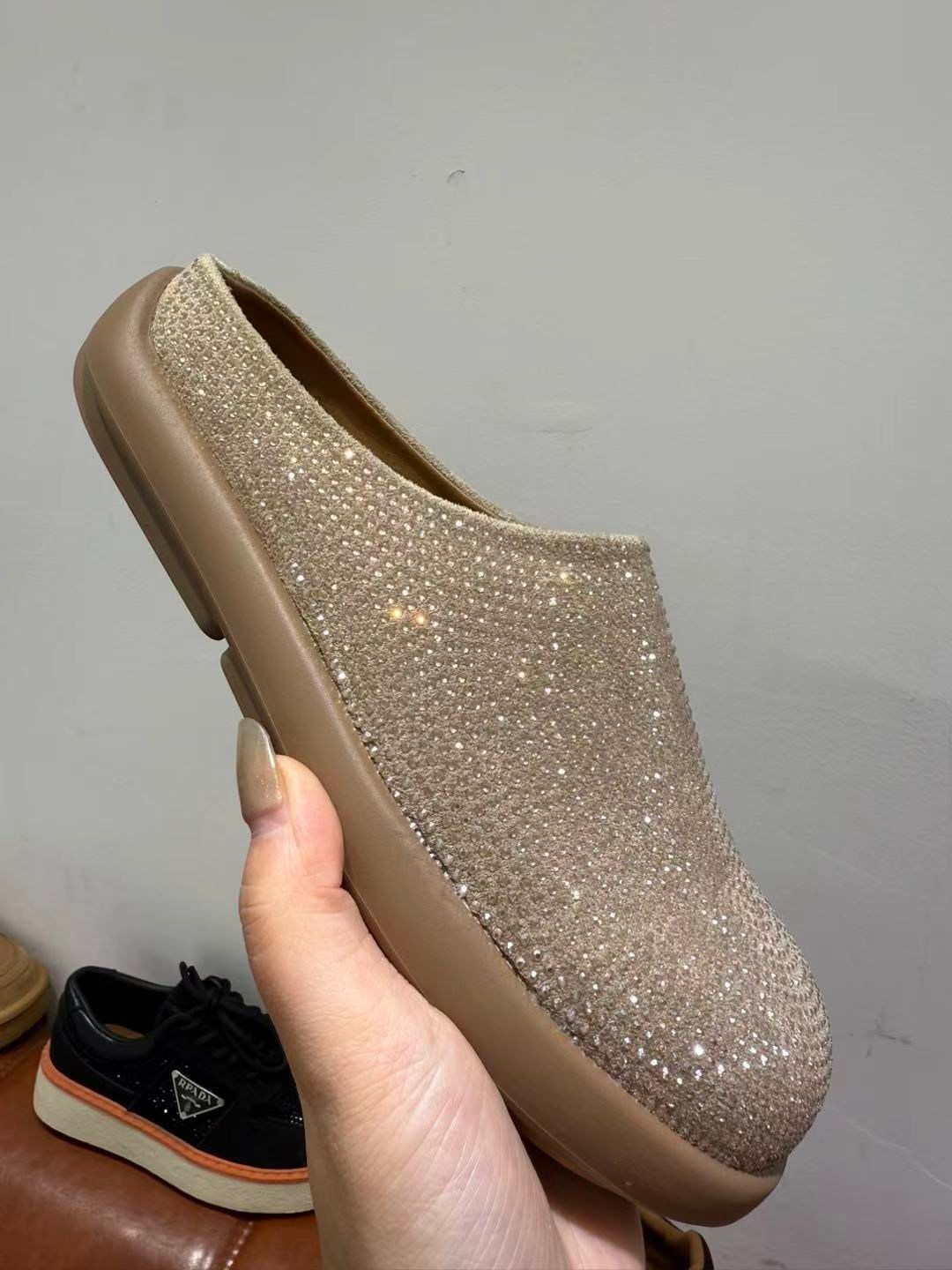 ,лоферы женские блестящие,модные тапочки, на плоской подошве,женские туфли на плоской подошве