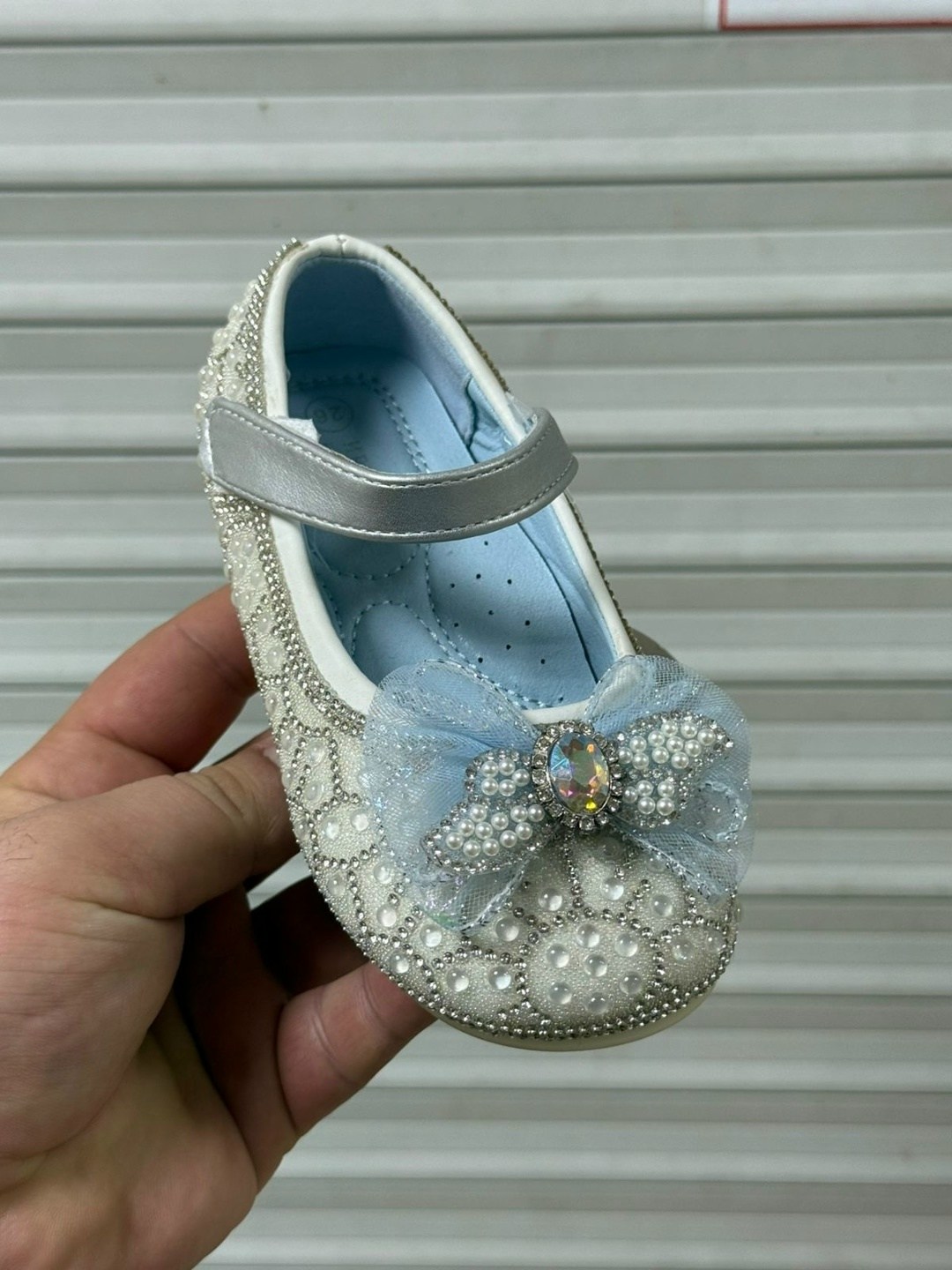 ,туфли для девочек,детские туфли,туфли принцессы,туфли нарядные для девочек