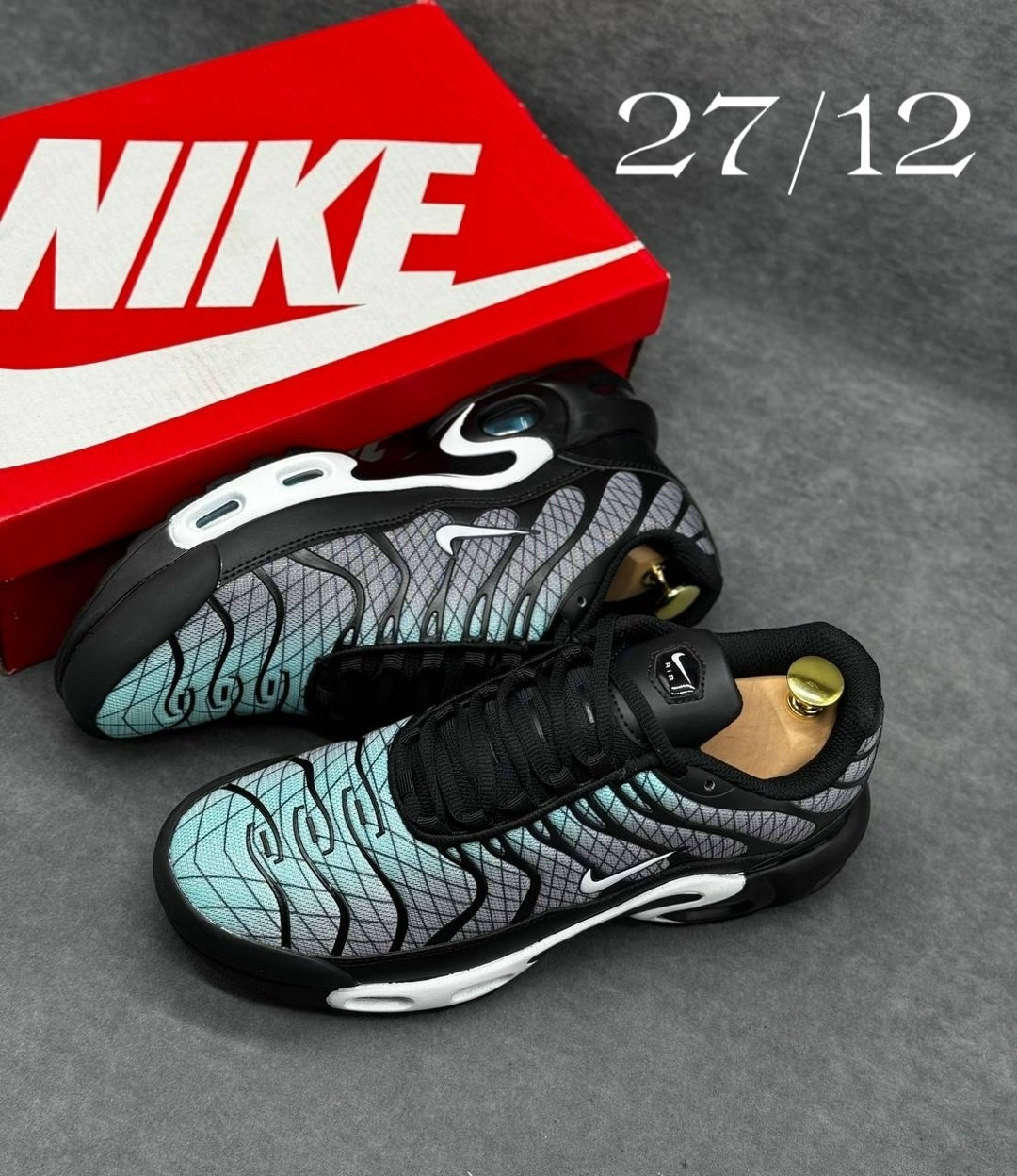 кроссовки nike air max tn plus,кроссовки мужские nike air max tn plus,кроссовки мужские nike air max plus,nike air max tn plus,