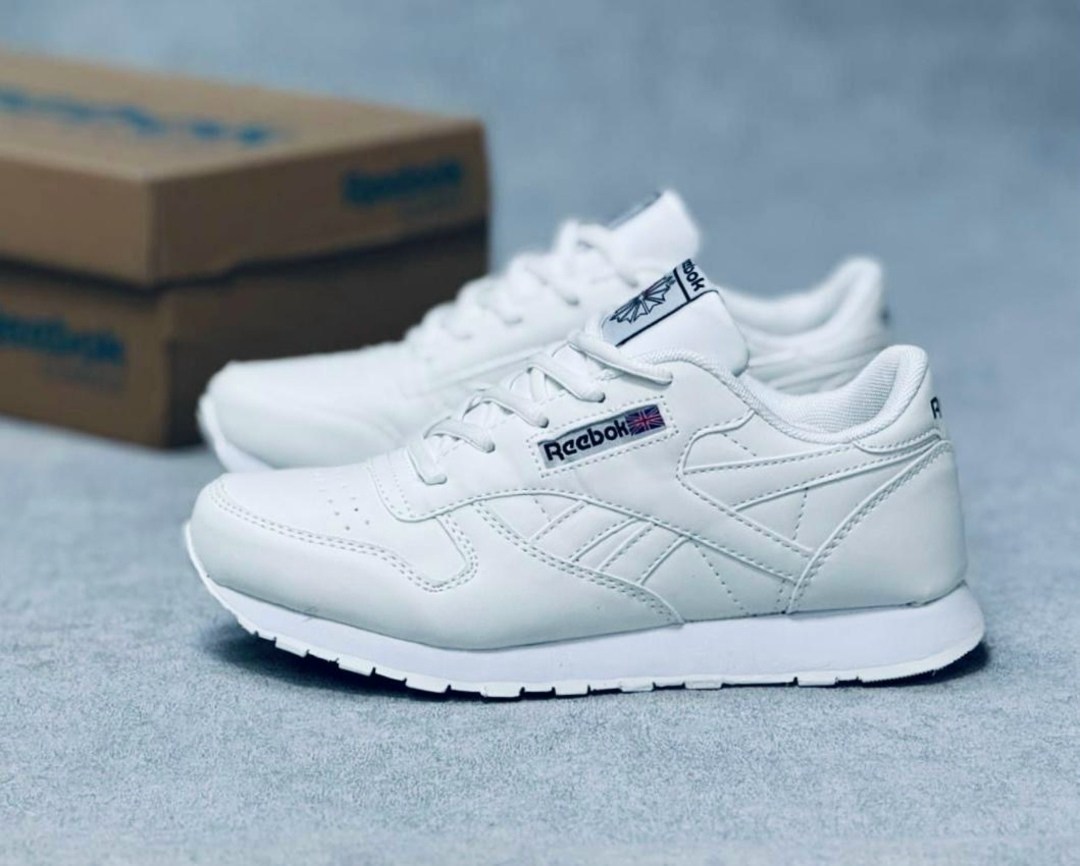 кроссовки reebok classic белые кожаные,кроссовки reebok classic,кроссовки reebok,белые кроссовки reebok,белые мужские кроссовки reebok