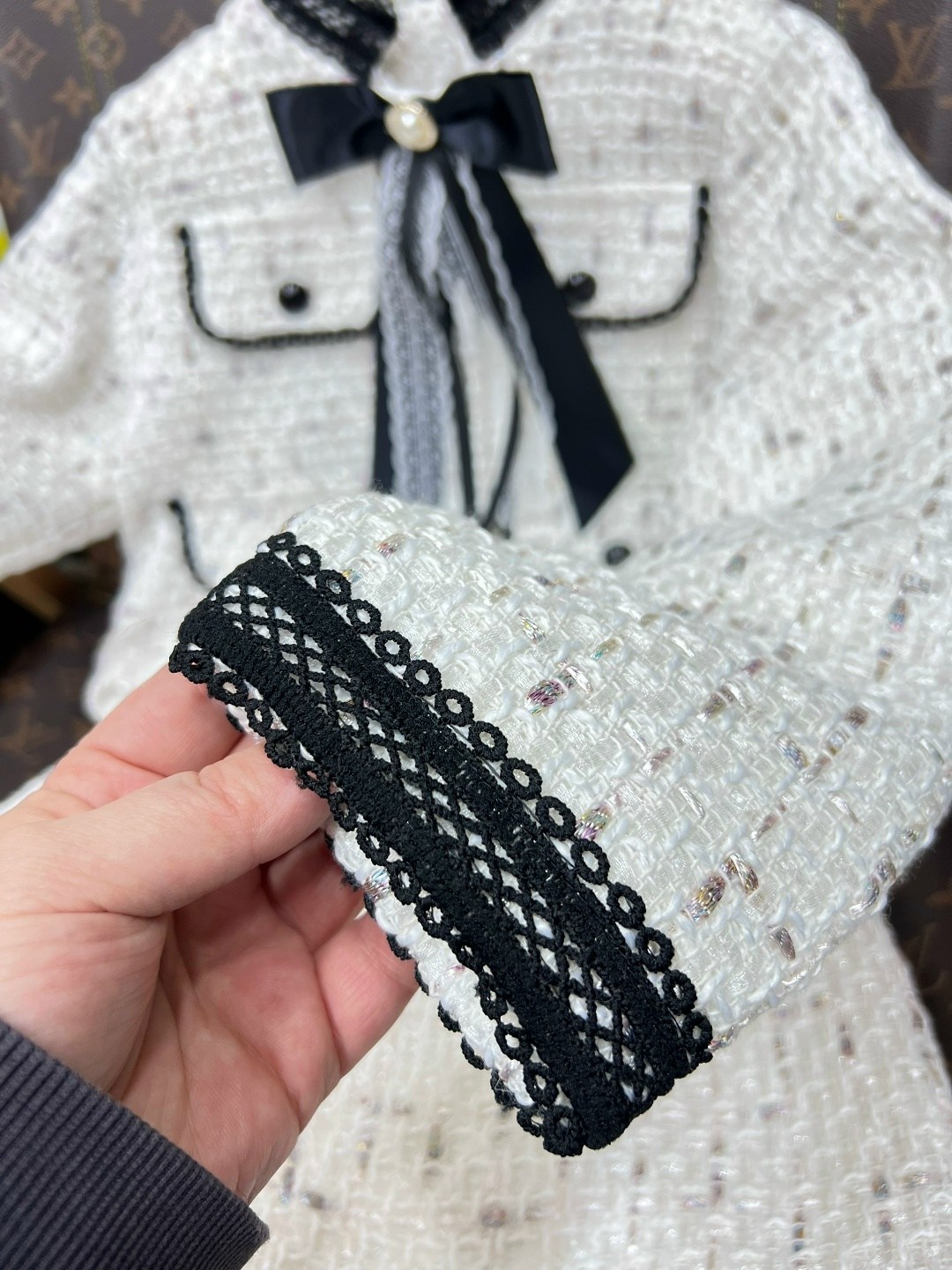 элегантные костюмы,комплекты одежды для девочек,костюм с юбкой,костюм для девочек,жакет с юбкой