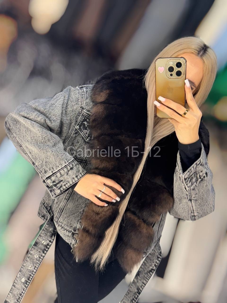 куртка с натуральным мехом,джинсовка с мехом песца,пуховик с натуральным мехом,пуховик с мехом песца,женская куртка с натуральным мехом