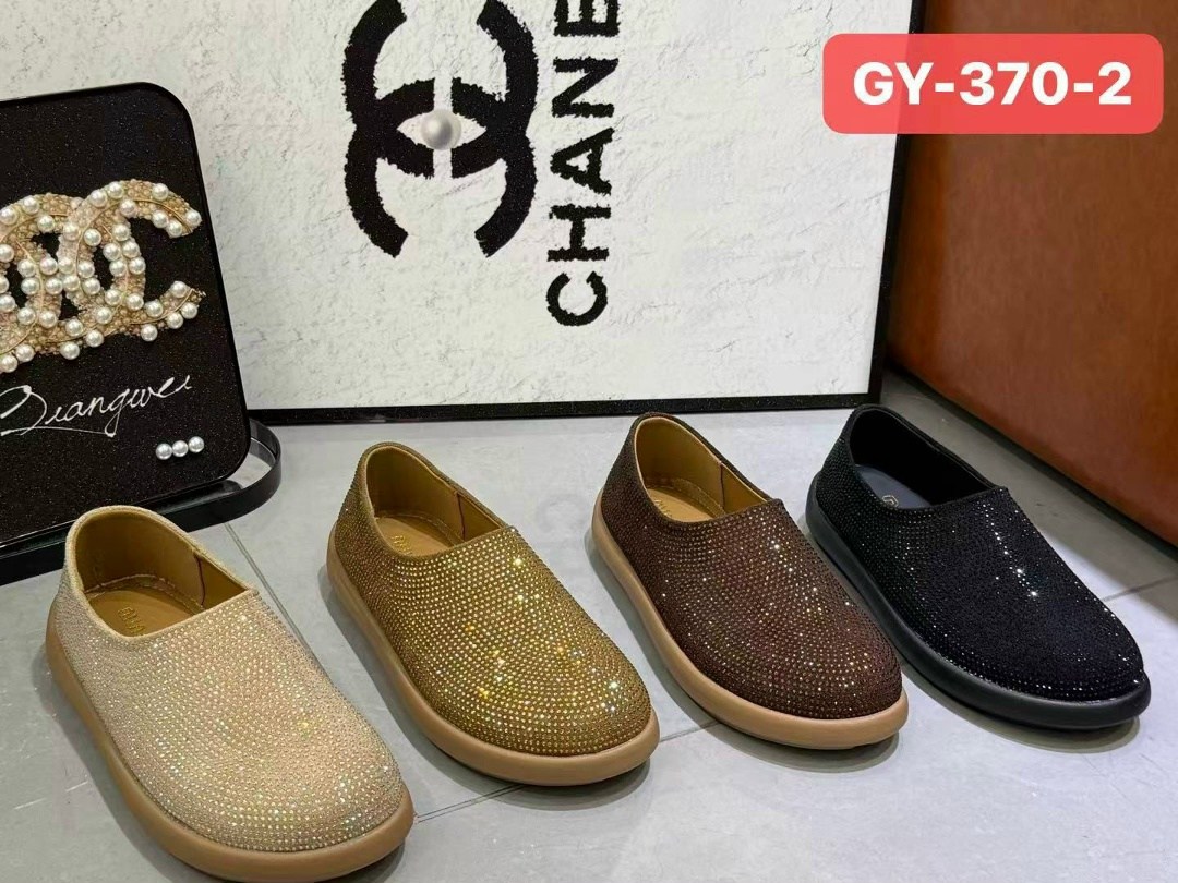 женские блестящие туфли на плоской подошве,,лоферы со стразами женские,лоферы женские блестящие,слипоны с блестками