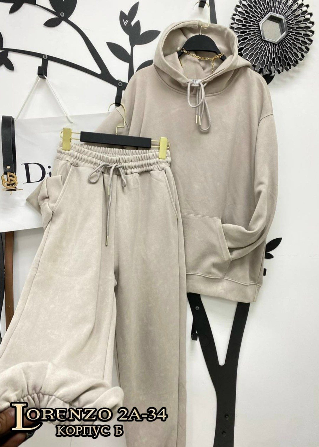спортивные костюмы женские,спортивные костюм,костюм худи,костюм с худи и брюками,костюм оверсайз