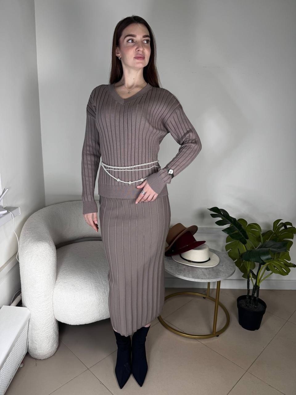 трикотажный костюм с юбкой,костюм с юбкой,костюм женский трикотажный с юбкой,костюм лапша с юбкой,костюм трикотажный с юбкой миди