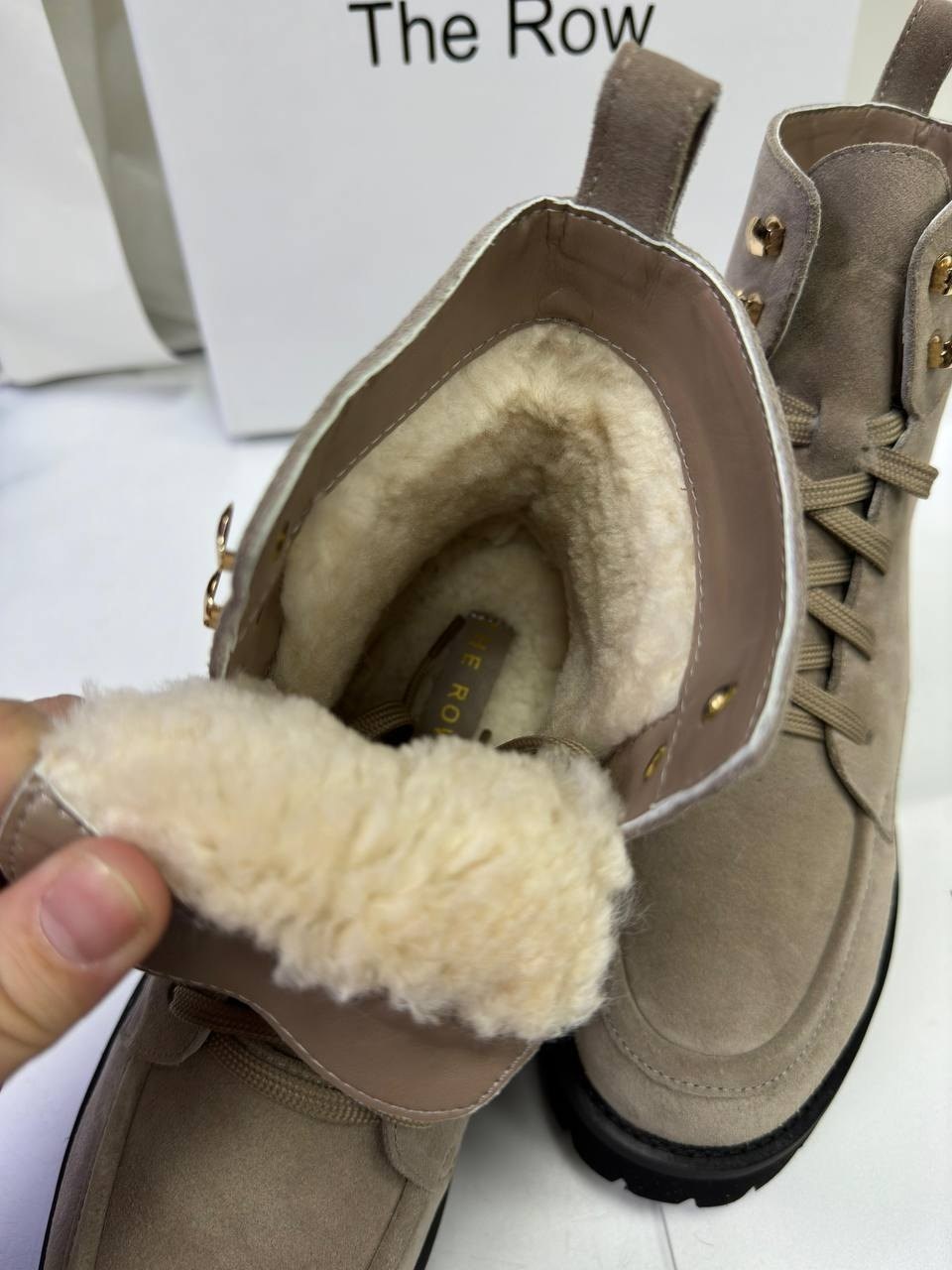 женские ботинки,,замшевые ботинки, женская,ботинки