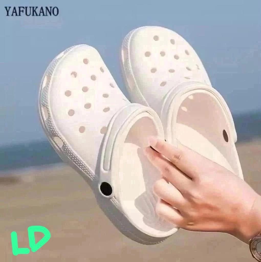 тапки крокс медицинские,сабо пляжные женские,женские белые сабо,сабо женский,пляжная
