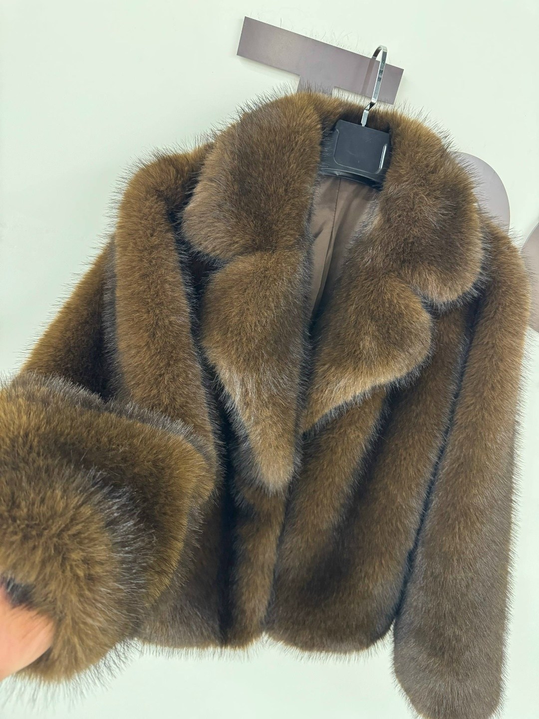 шуба,женские шубы,меховое пальто,женская шуба из искусственного меха норки,роскошная русская шуба с искусственным мехом соболя