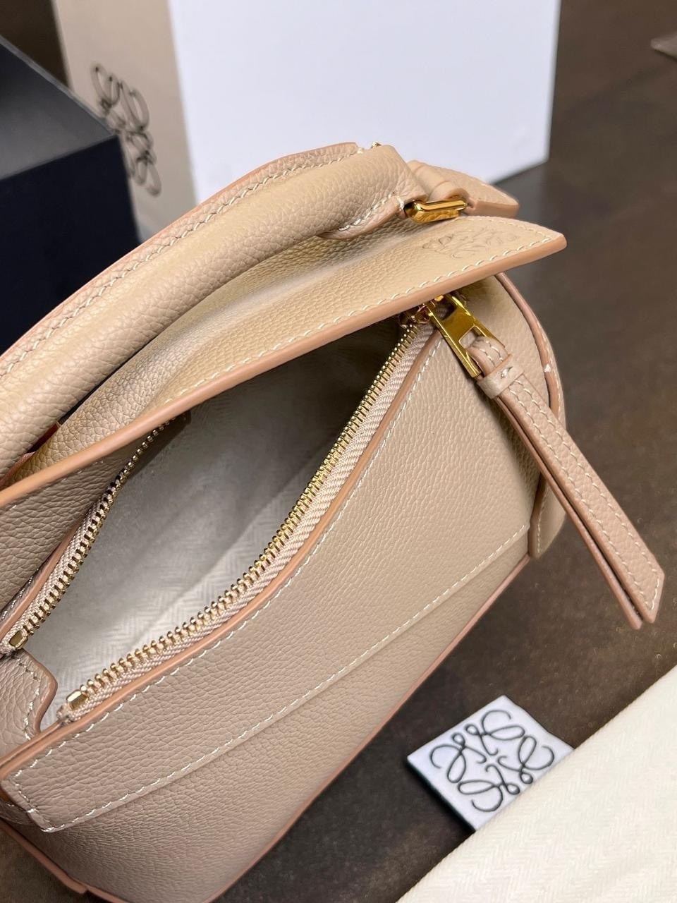 женская сумка,сумка loewe,сумка,бежевая сумка,кожаная сумка