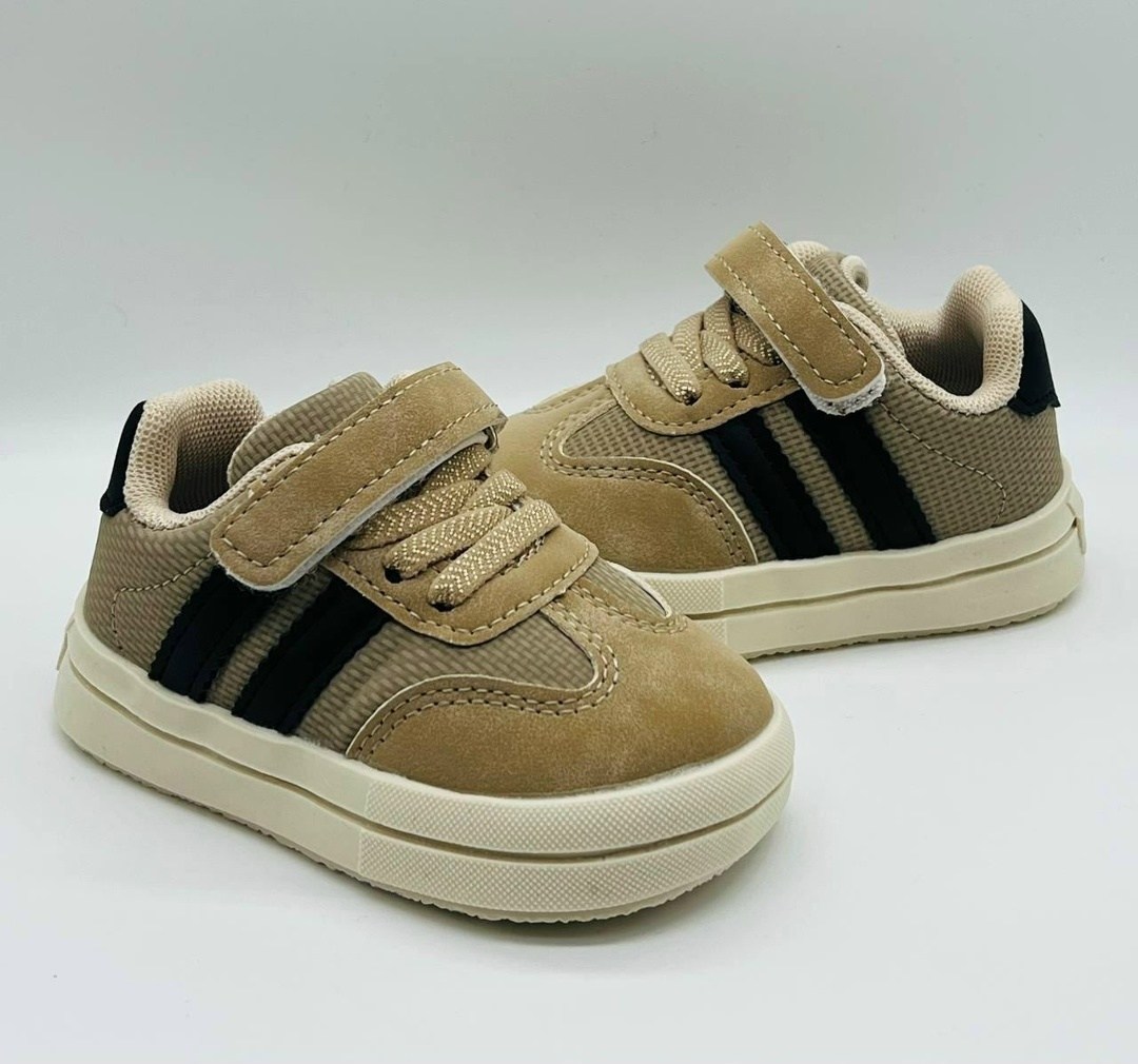 , капитошка,спортивная ,детская ,детские кроссовки