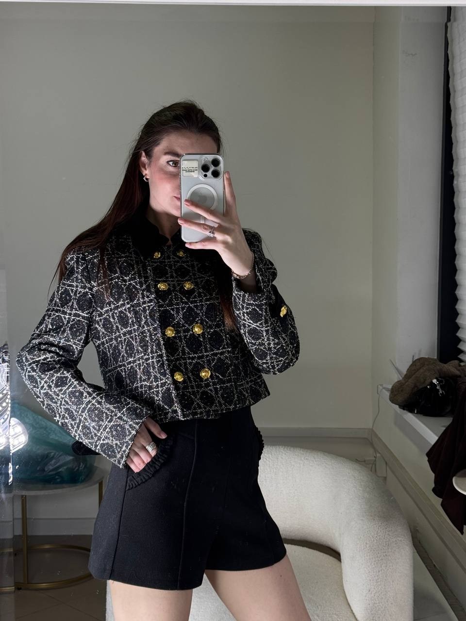 женская твидовая куртка на пуговицах,женская твидовая куртка,жакет твидовый,женский твидовый пиджак,трендовый твидовый жакет с белыми воротничками