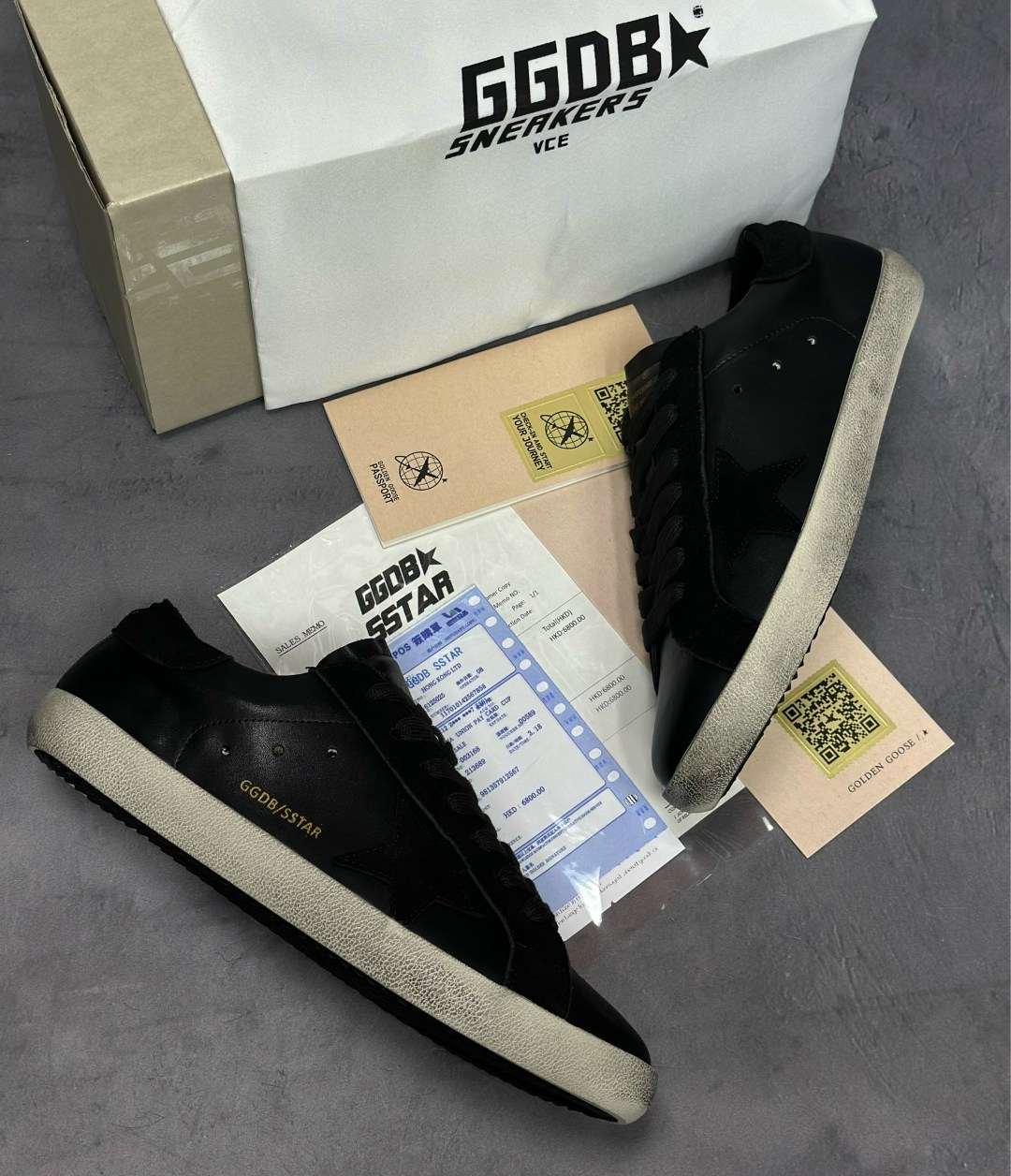 кроссовки golden goose wmns superstar черный,golden goose кеды super star черный,черные кроссовки super-star golden goose,кожаные низкие кеды hi star 90100 с логотипом golden goose черный,кеды hi star