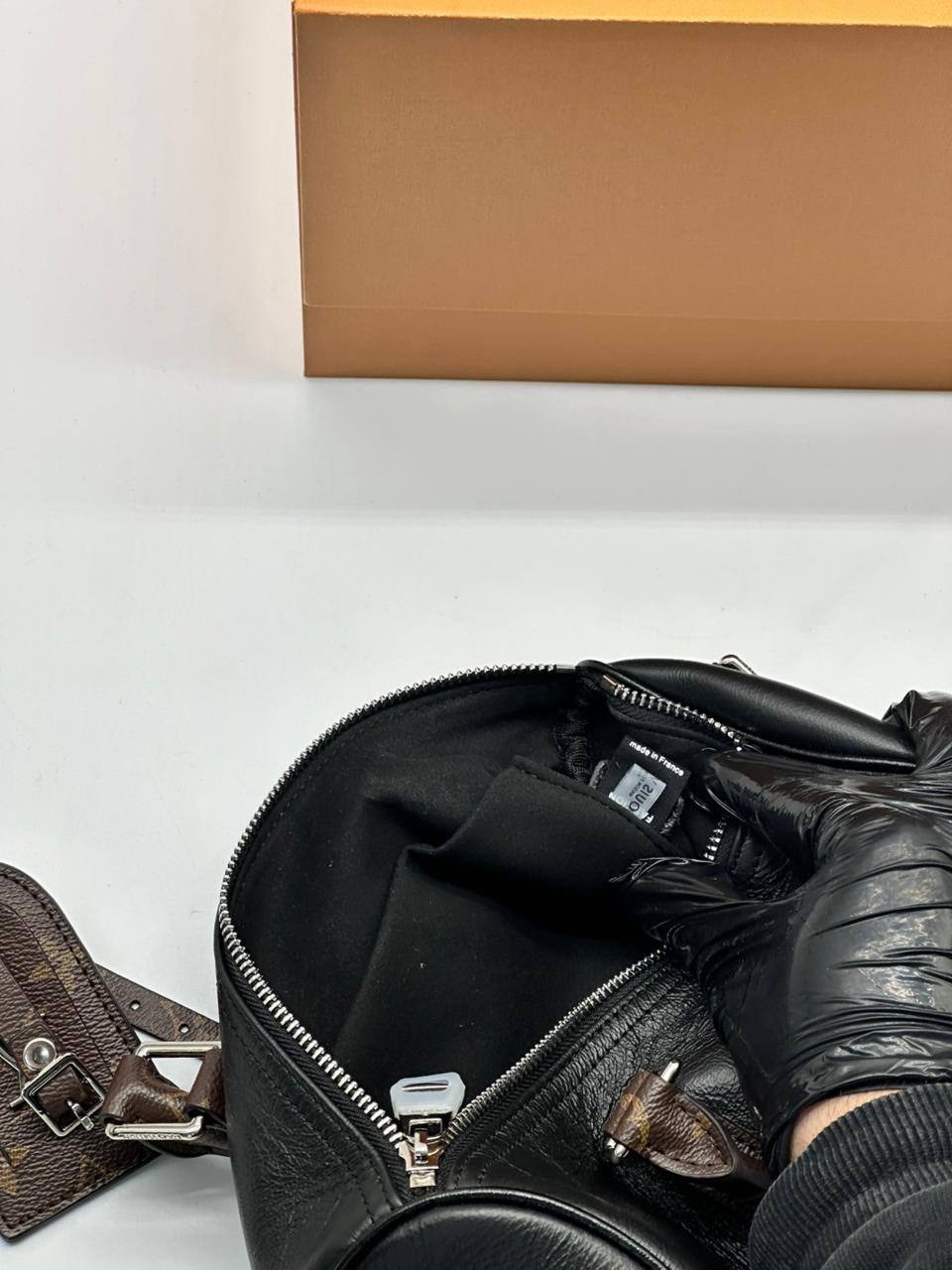 сумка женская louis vuitton,сумка louis vuitton,сумка louis vuitton paris 25 см,louis vuitton сумка дорожная,сумка louis vuitton speedy 20 с плечевым ремнём