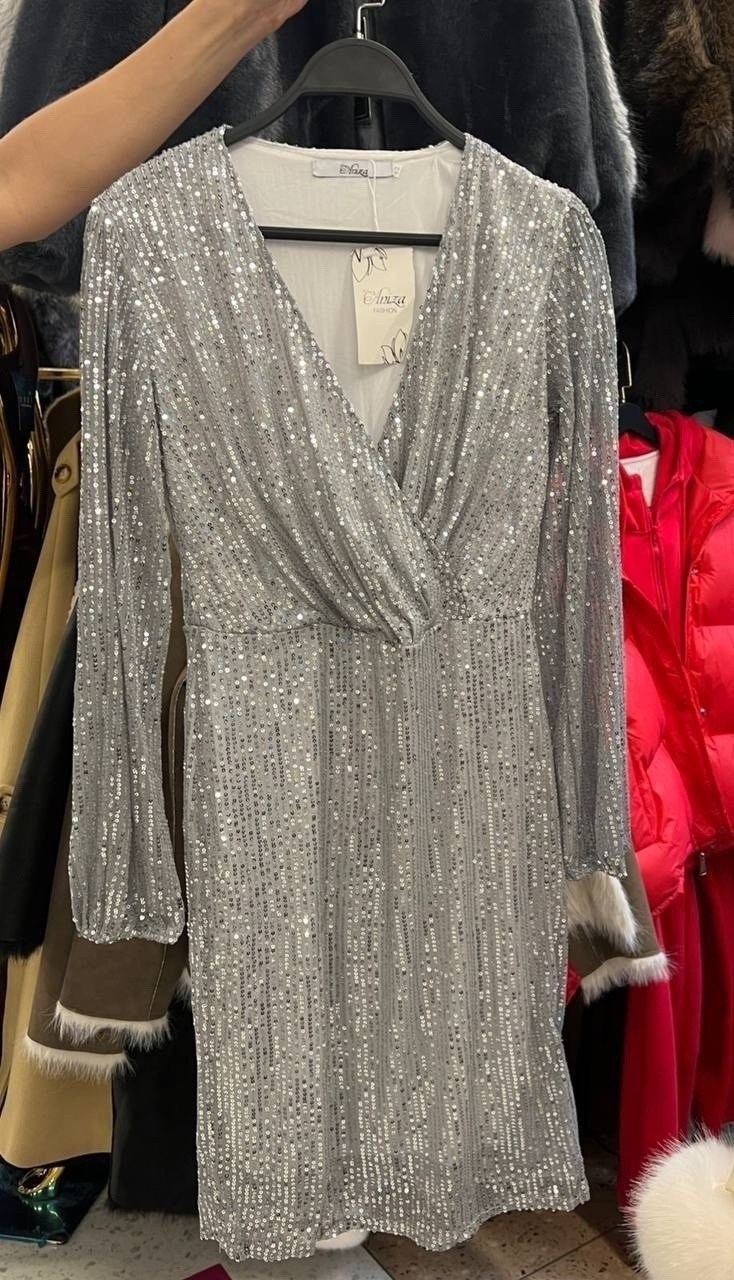 платье,платье новогоднее блестящее,платье с пайетками,платье женское с блестками,серебряное платье с блестками